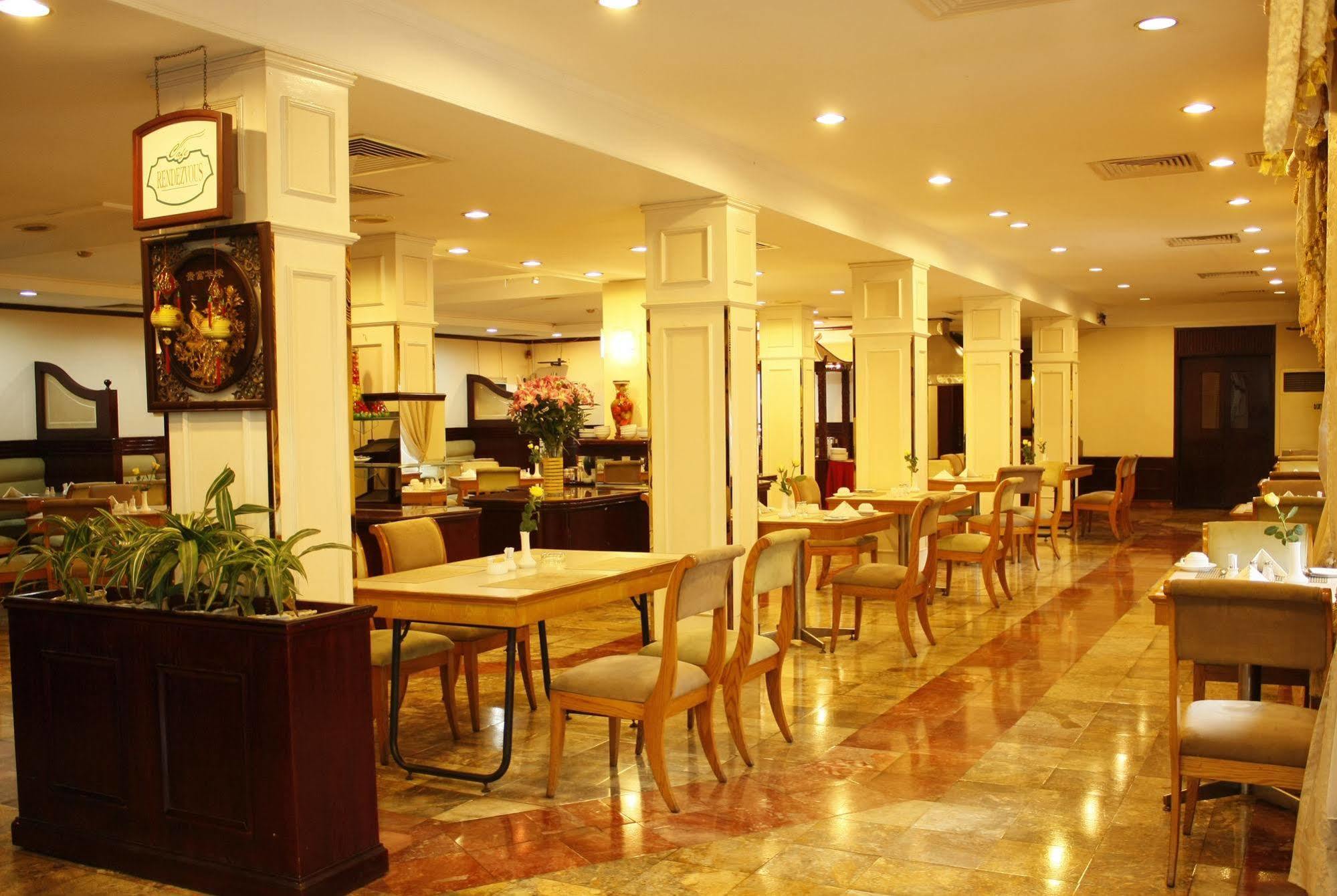 Capital Garden Hotel Hanoï Extérieur photo